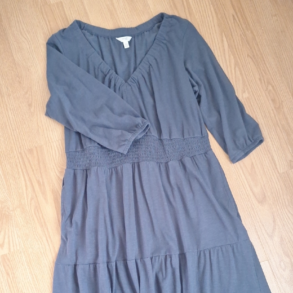 Elegant Gray Women's Dress